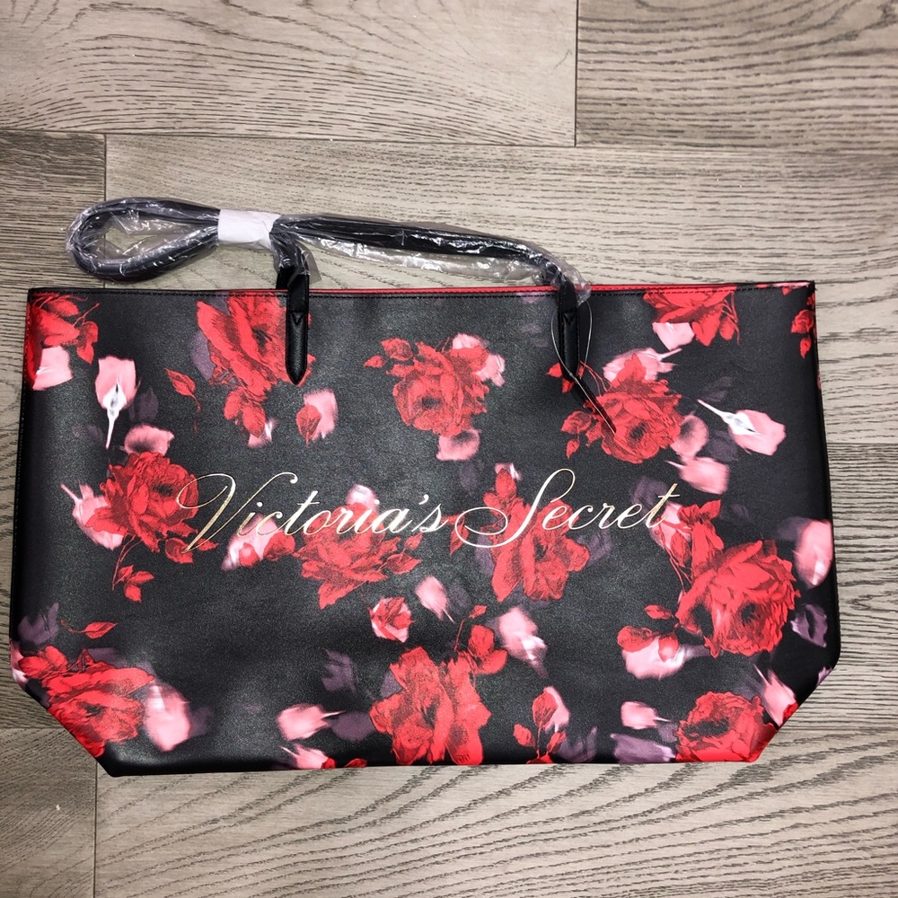 Victoria’s Secret Tote bag with roses